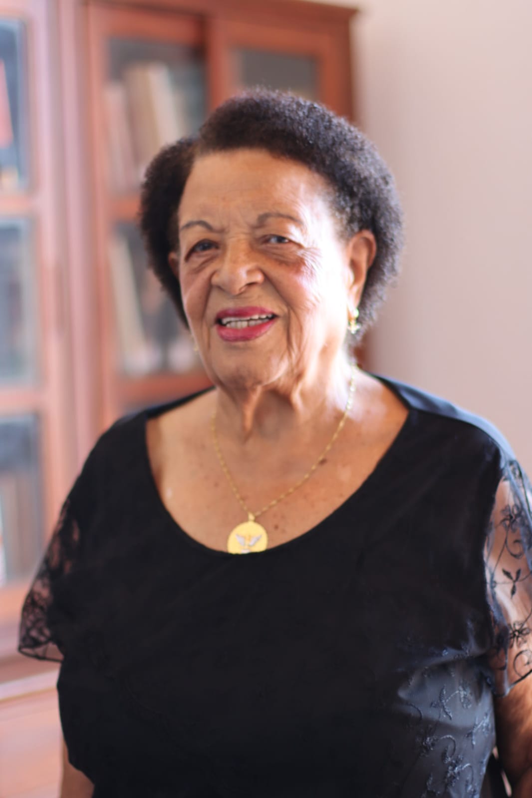 BENEDITA DOS REIS SOARES COSTA